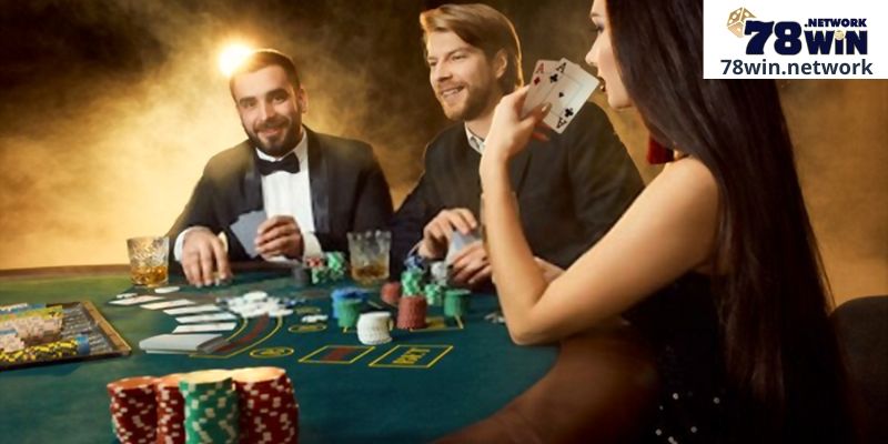 Hướng dẫn cách chơi bài phỏm từ A - Z Hướng dẫn cách chơi bài phỏm từ A - Z